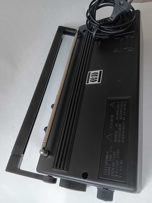 Radio vechi Romanesc TOTAL produs de Electronica, de colectie,Comunism