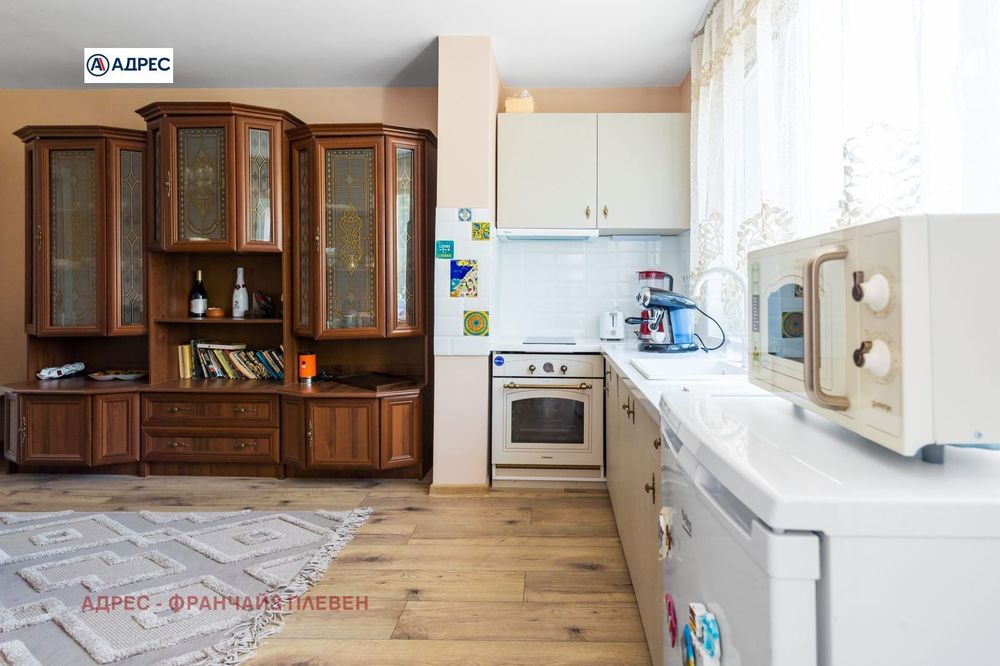 Многостаен в Плевен-Широк център площ 95 цена 265000