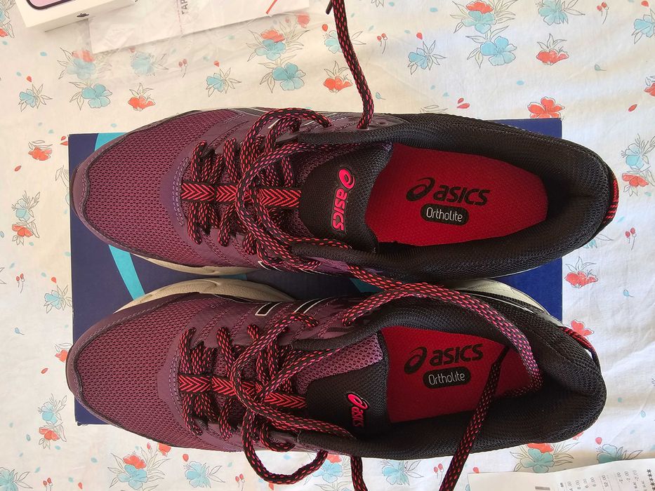 Asics-Женски Маратонки(НОВИ)