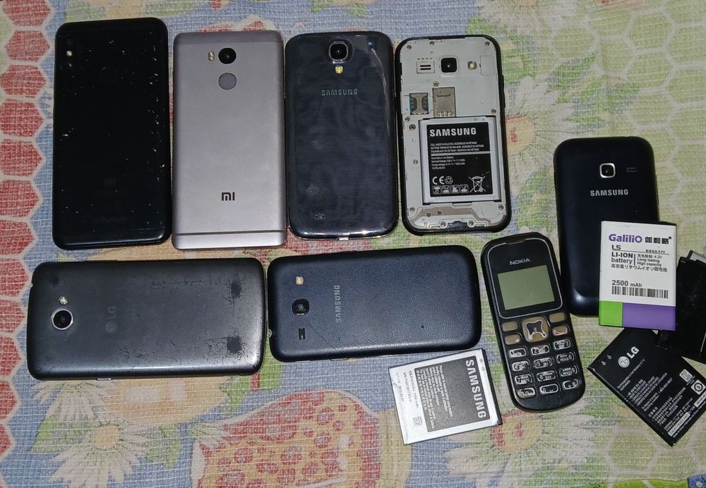 Телефоны  на запчасти