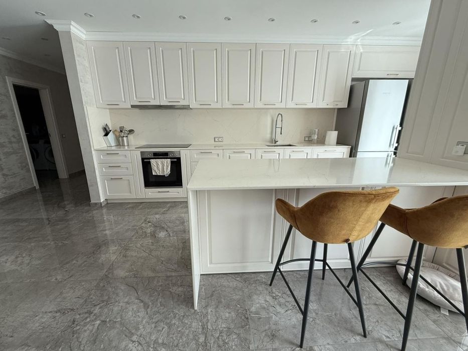 Четиристаен апартамент в жилищен комплекс МАГНОЛИЯ!