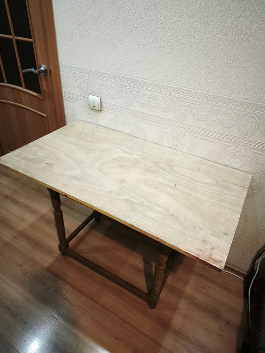 Стол советский йй