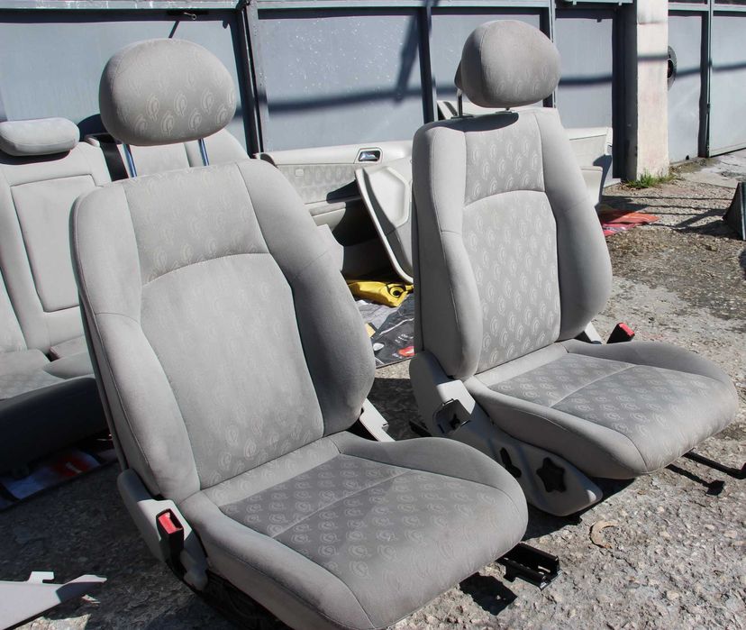 Салон за Мерцедес Бенц С 200 - 2001 г. Mercedes Benz