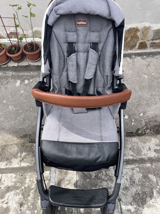 Продавам бебешка количка само с летен кош