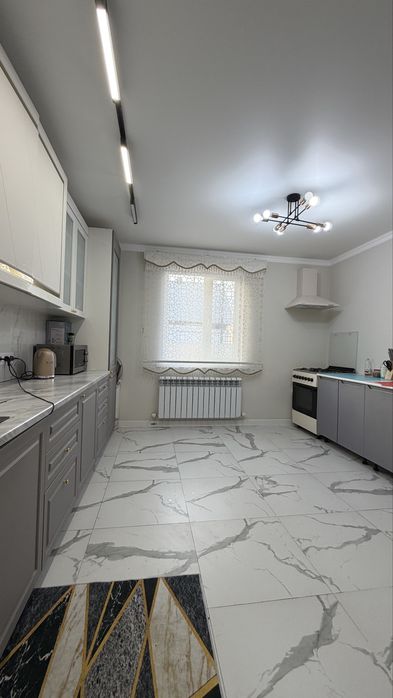 Продается дом, с пл 180 кв.м, 10 соток