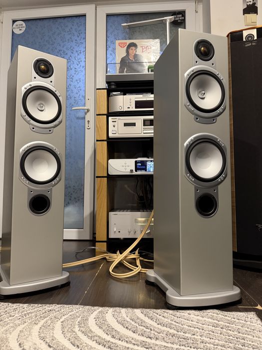 Boxe Monitor Audio Silver RS6/120W RMS/Made In England Seria Silver