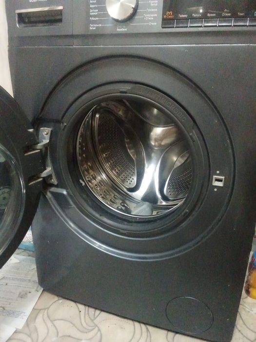 Машинка автомат продам