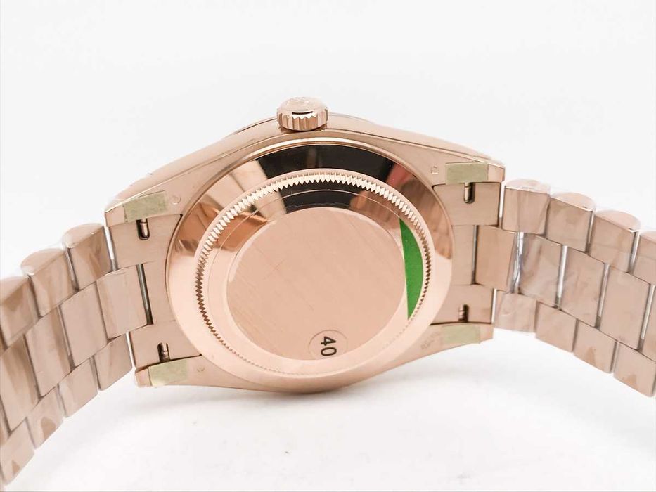 Rolex Day-Date 40mm Rose Gold President – зелен циферблат Roman – реални снимки – поръчка