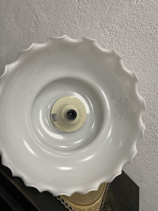 Винтидж полилей от млечно стъкло от Германия