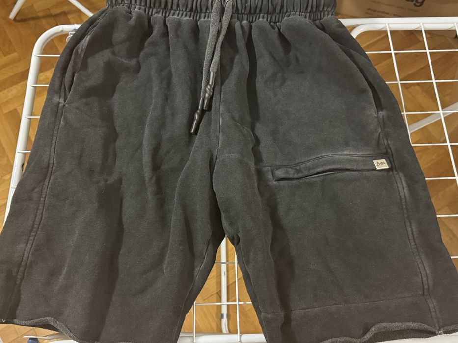 Къси гащи на Luda