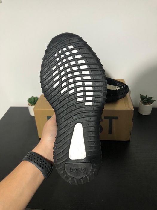Yeezy 350 Oreo