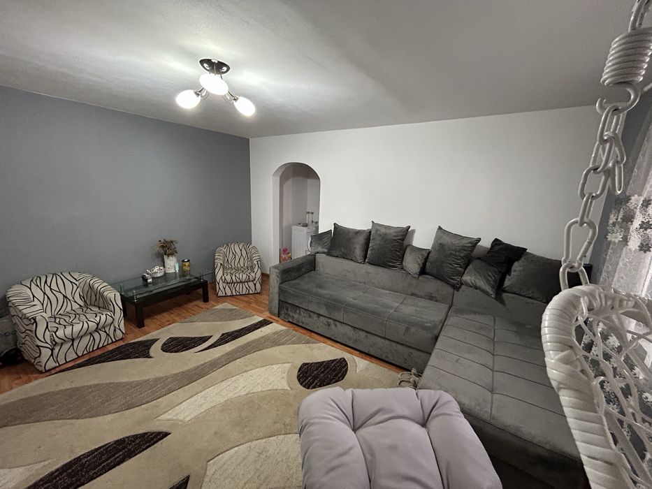 Apartament De Vanzare JIBOU