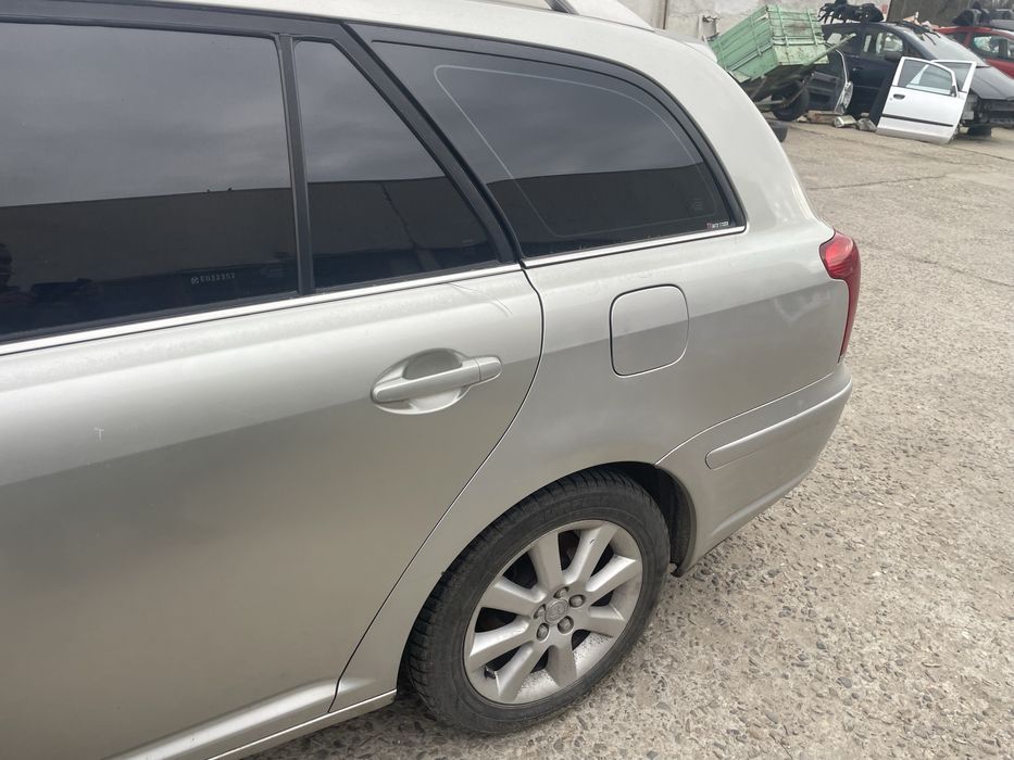 Toyota Avensis t25 2.2 D-cat 177ks 2004 г на части