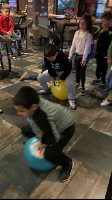 Детски аниматор СТИЧ – игри, музика и балонено шоу!