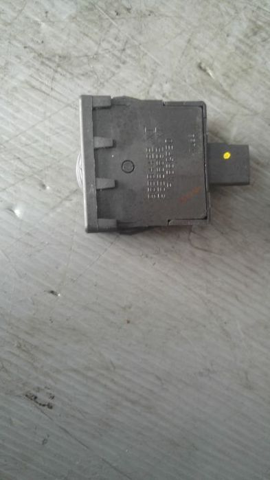 buton reglaj faruri peugeot 207