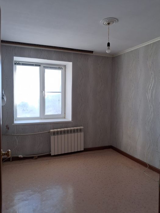 Продам 3 к.кв. Район БСМП.