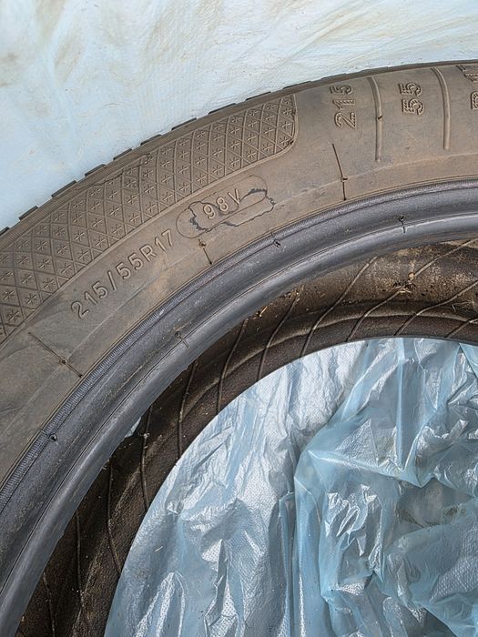 Vând cauciucuri iarnă Kleber 215/55/r17