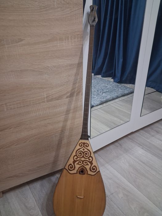 Продаётся Домбра из Мурагера