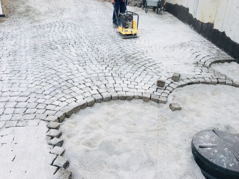 Гранитни павета.Продажба,доставка и монтаж на павета от гранит