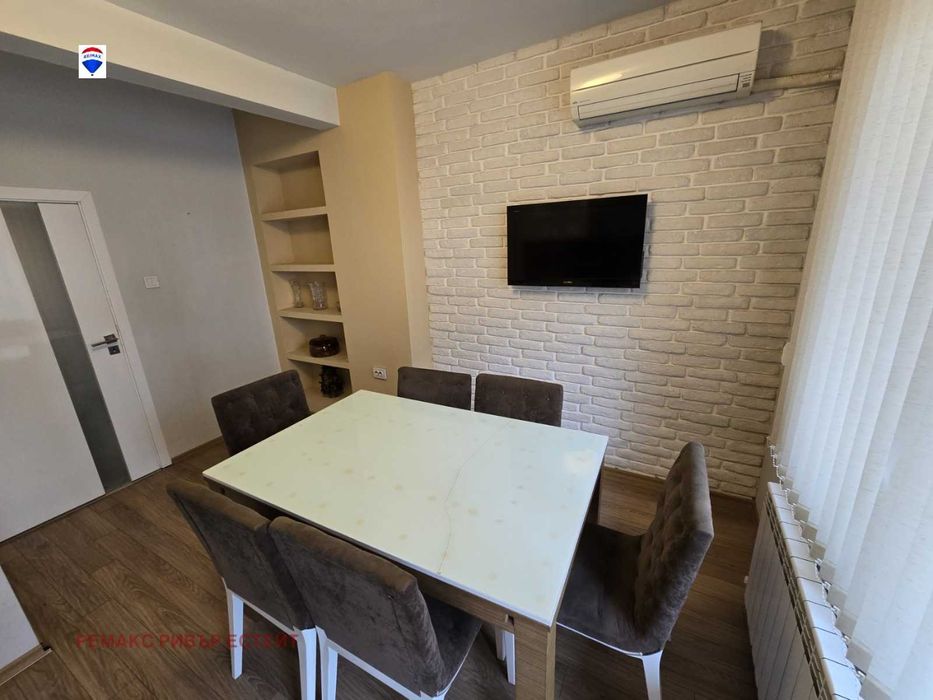 Продава се Тристаен апартамент в Русе, Широк център - 76 кв.м за 1644 €/кв.м - Снимка #4