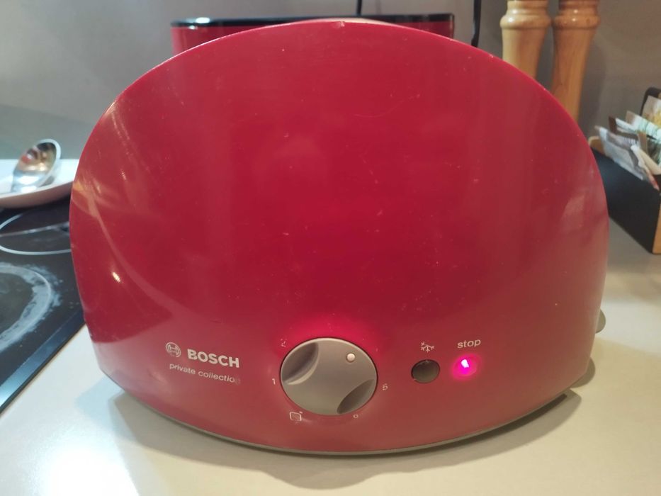 тостер Bosch- червен