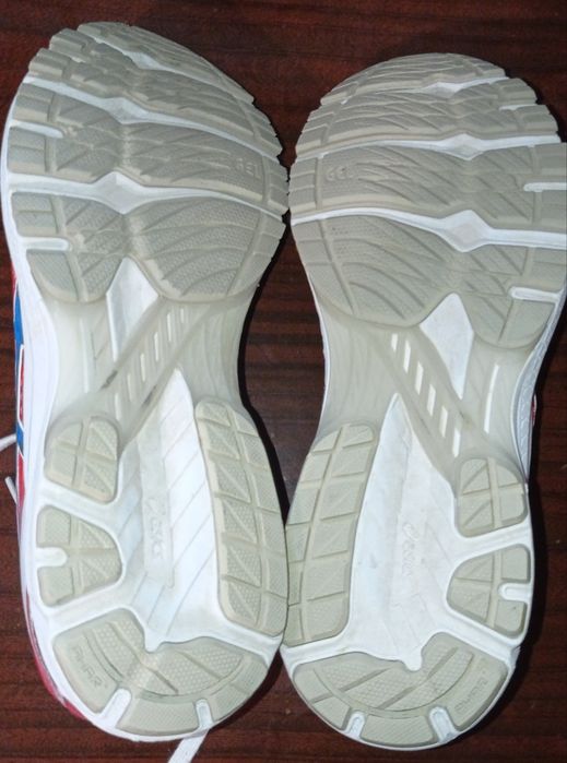 Кроссовки Asics 46 размер