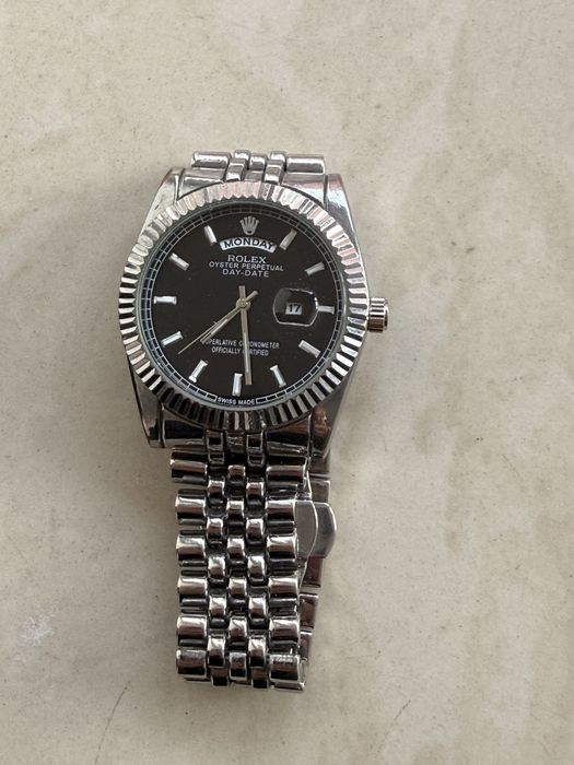 продам ROLEX monday