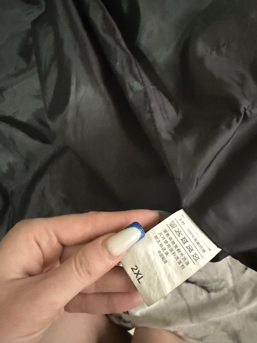 Продам демисезонную куртку