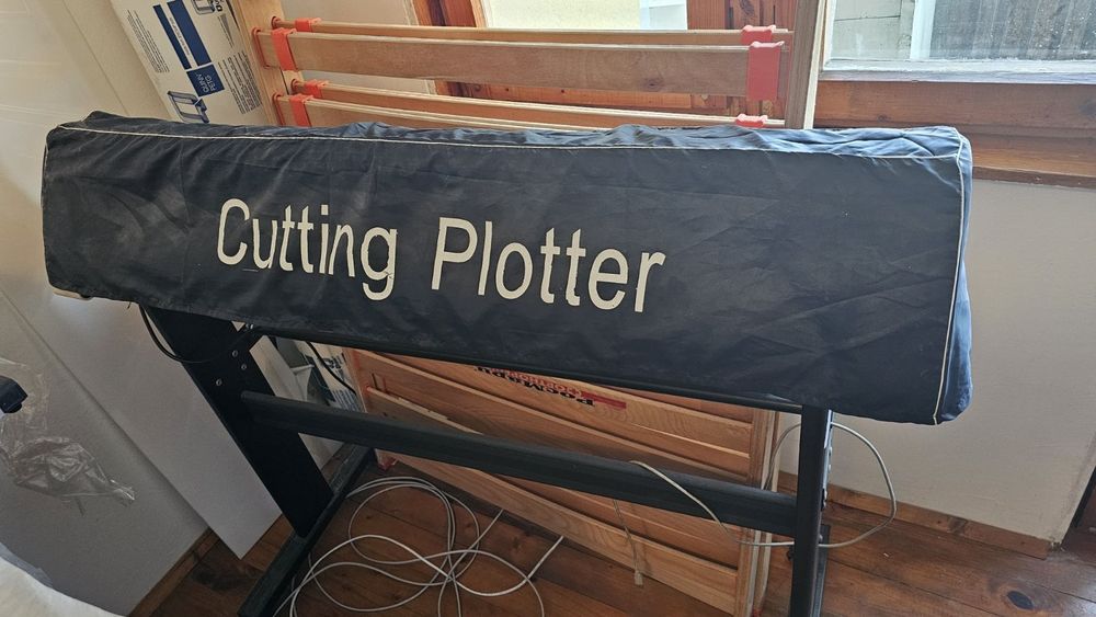 Режещ плотер REDSAIL