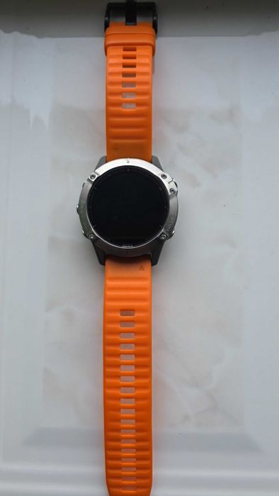 Vand Garmin fēnix® 6 Pro and Sapphire Titan, folosit + curea ceas noua