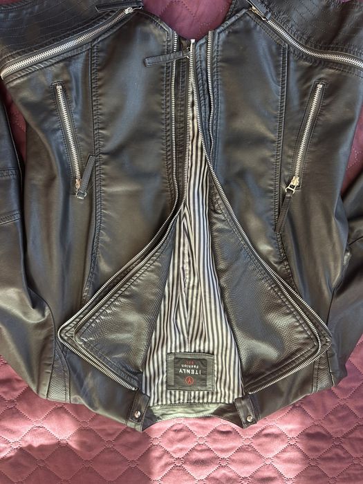 Ново кожено яке