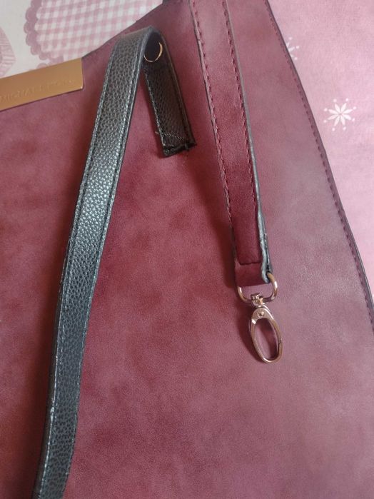 Дамска чанта вишнева