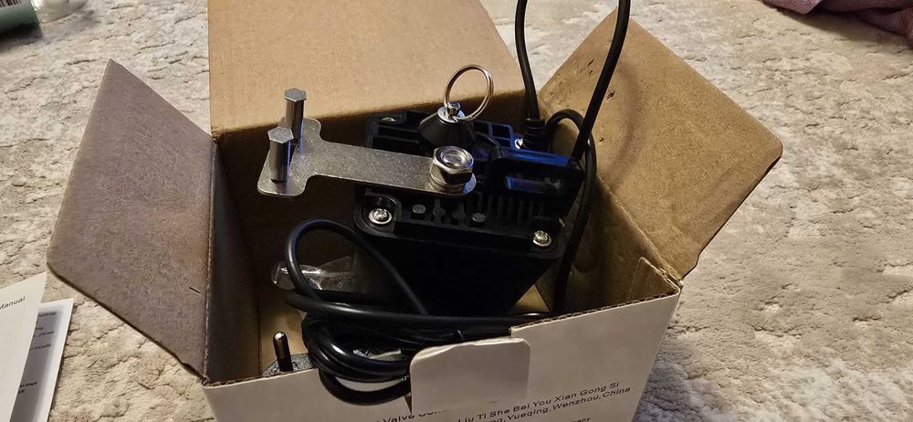 Electrovalva smart pentru robineti cu brat Wifi/zigbe