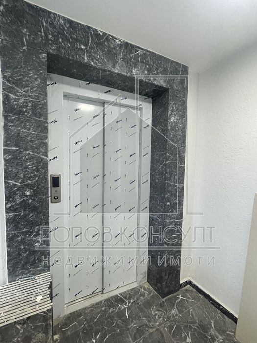 Продава се Двустаен апартамент в Пловдив, Остромила - 86 кв.м за 1150 €/кв.м - Снимка #2