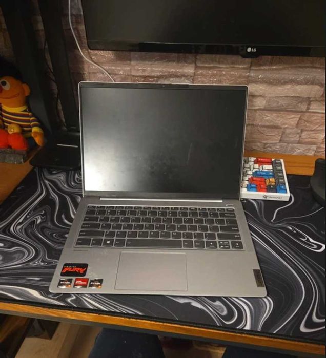 Laptop lenovo ideapad 5 PRO 14"