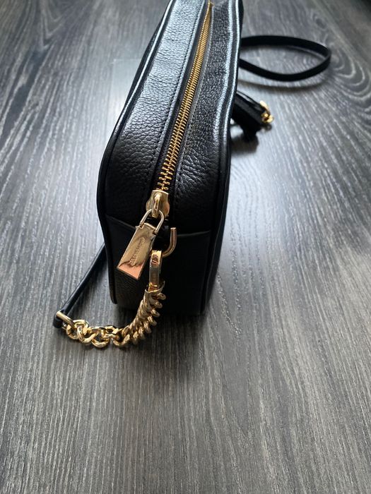 Michael kors чанта