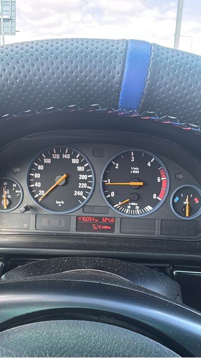 BMW Seria 5 2002 — imagine 5