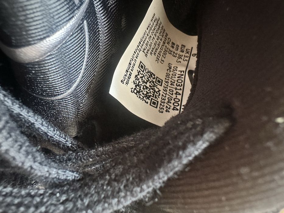 Маратонки Nike 36,5