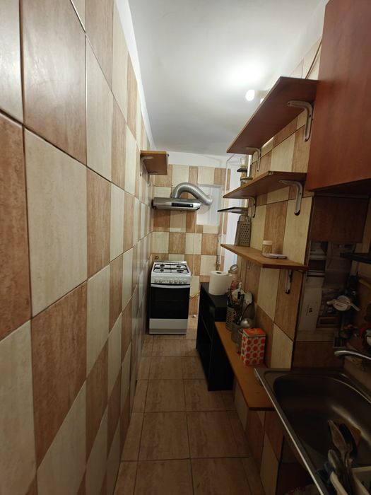 Apartament 2 camere 65mp / etaj 1/4 confort 1 / bloc beton