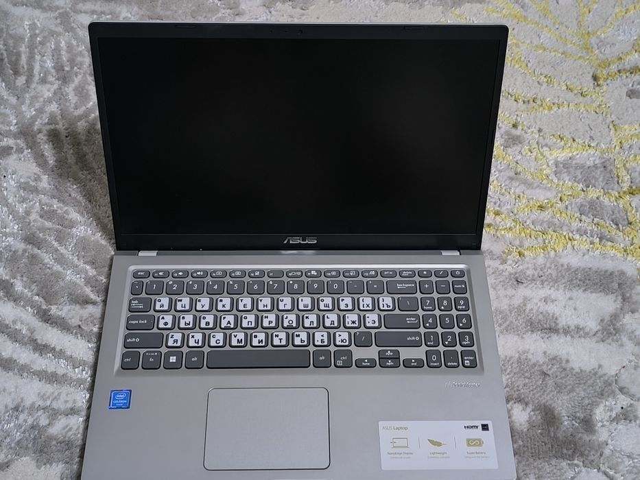 Asus Noutbook sotiladi