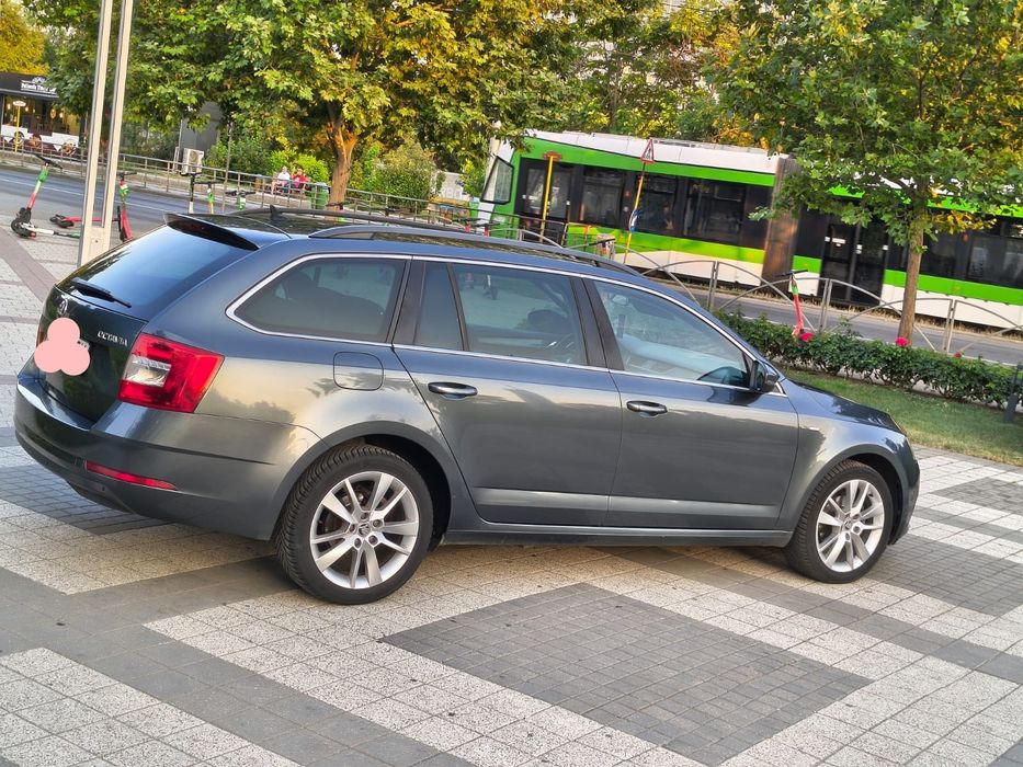 SKODA Octavia 2019 — imagine 4
