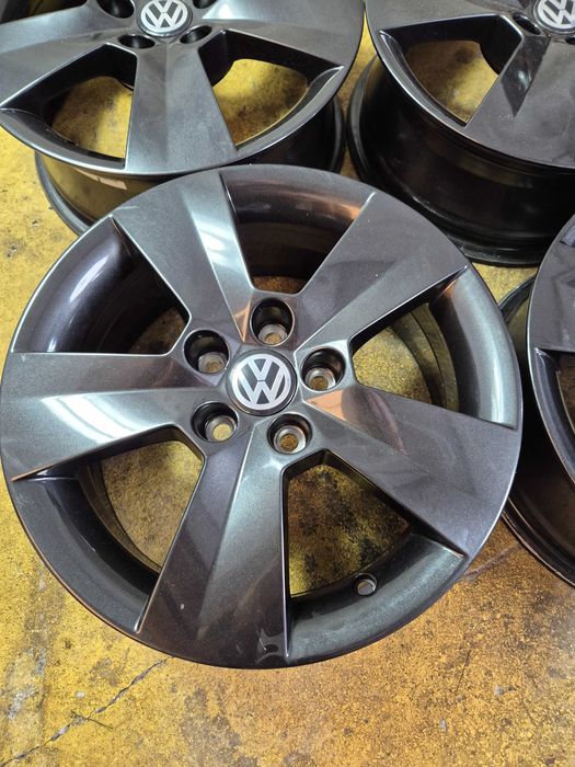 Jante Aliaj 5x100 15'' - OEM Skoda Fabia Skoda Rapid Skoda Scala / VW POLO / Seat Ibiza / AUDI A1 CA UNELE NOI 2024