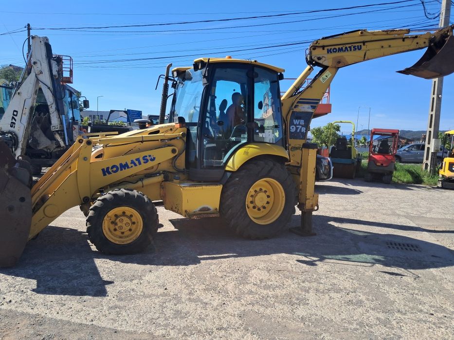 Komatsu WB 97R buldoexcavator