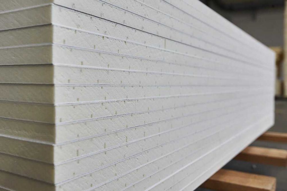 panouri sandwich superiare