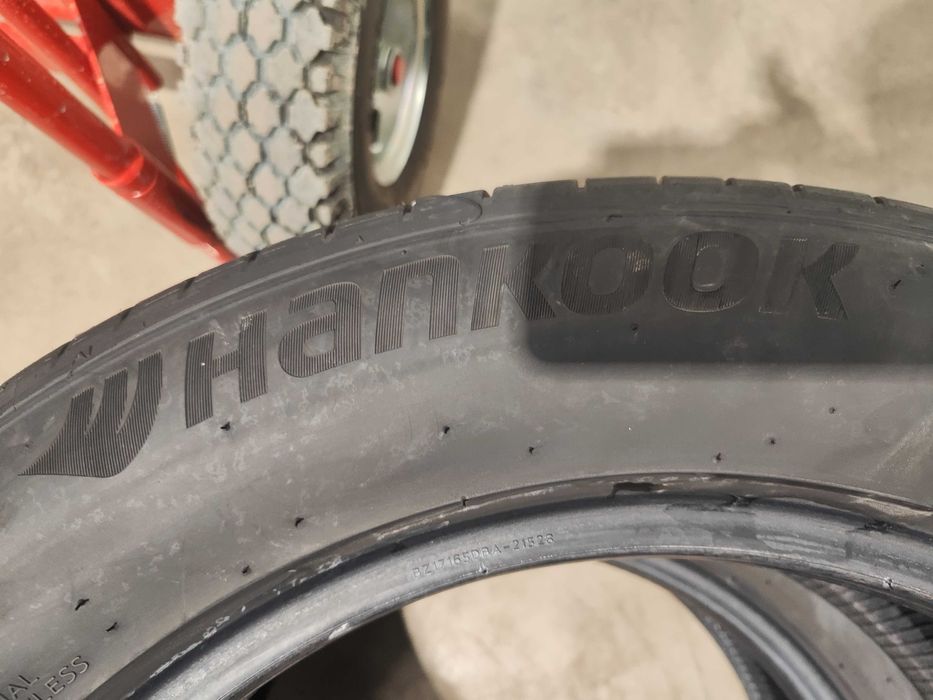 2бр.летни гуми 235/55/17 Hankook