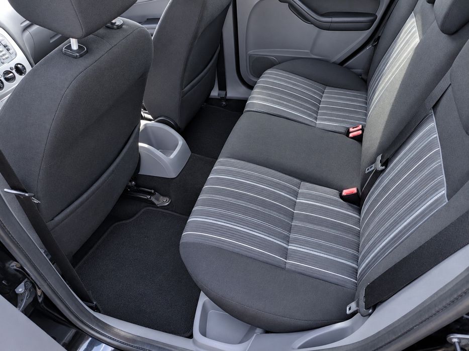 Ford Focus iroproșabil model 2010 variante auto