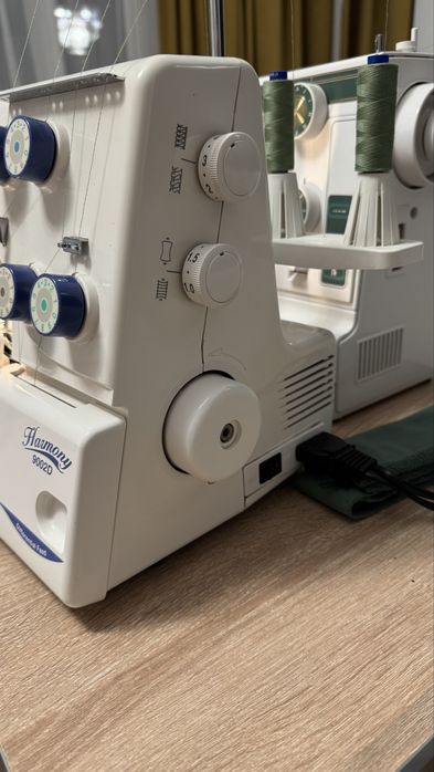 Продам оверлок Janome Harmony 9002D