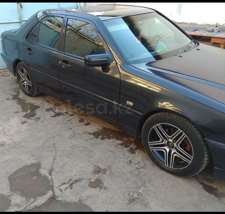 Mercedes Benz C280 w202