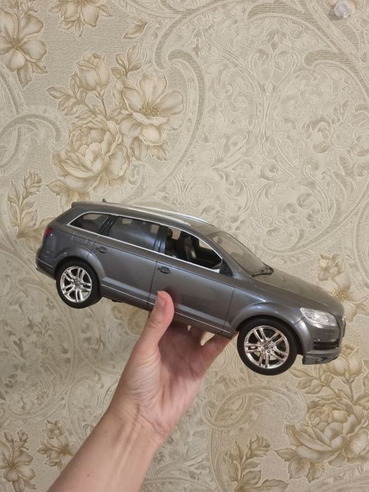 Машинки игрушки большие