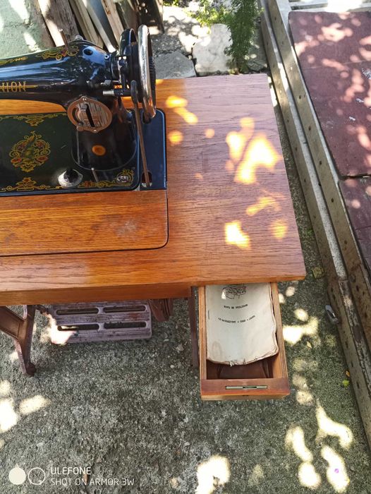 Mașină de cusut Union URSS